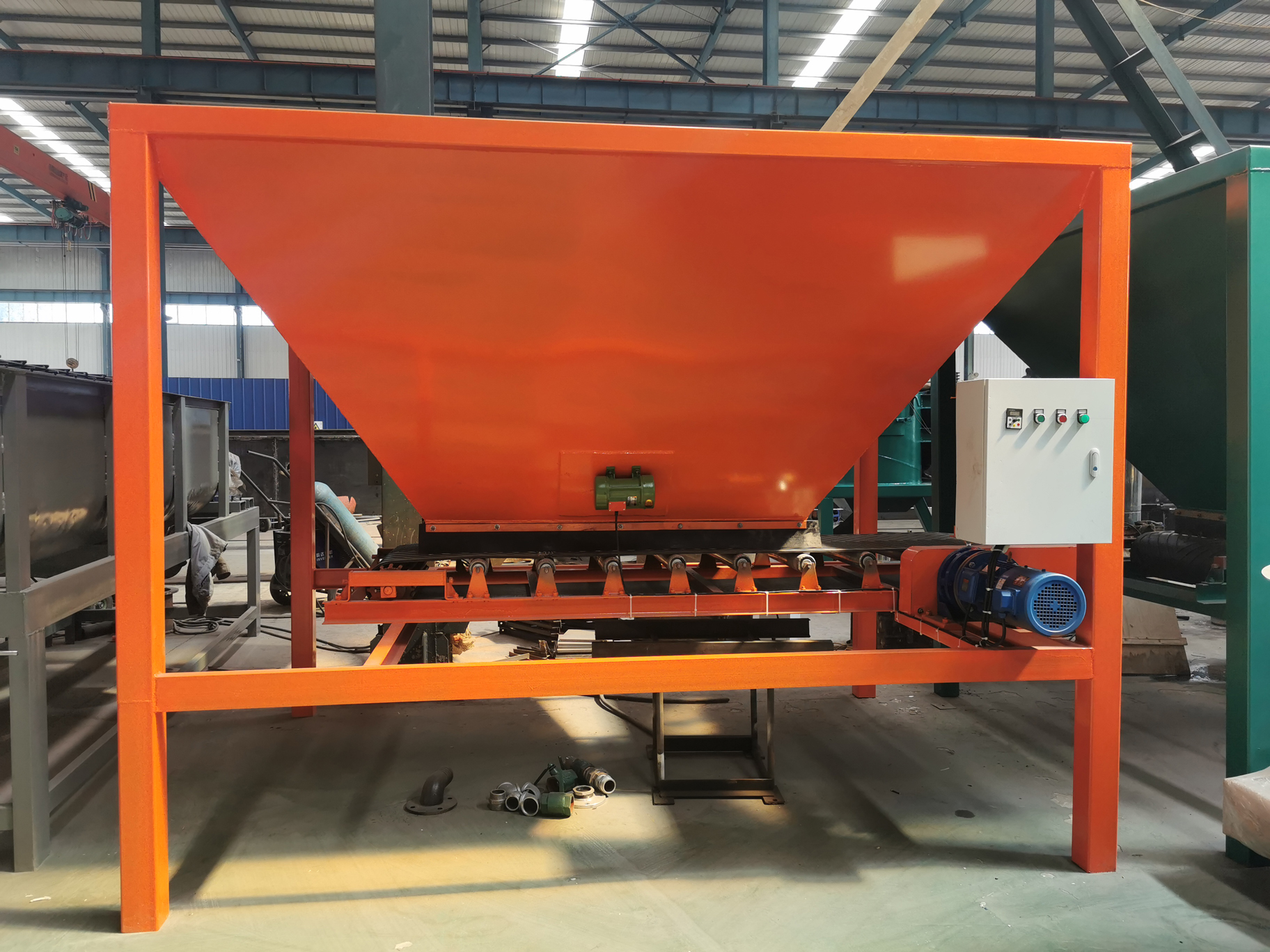 多料倉自動下料設計在食品機械中的應用與圖紙獲取平臺——沐風網